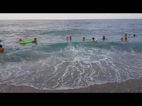 11 Minutes - by the sea, real - sea, wave and human voices - Best ASMR and relaxing video