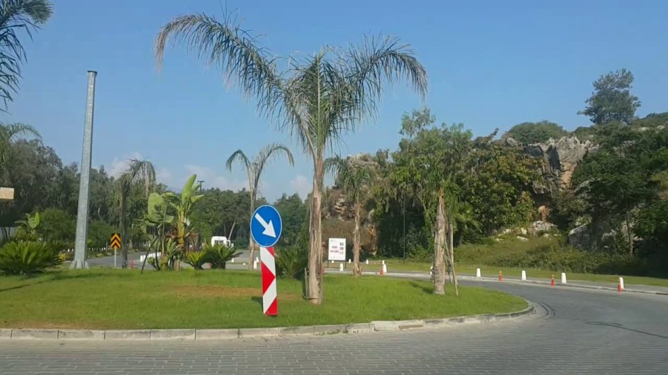 Milli Egemenlik Teomanpaşa Cad. Konyaaltı Beach Park Varyant Yolu 8/8