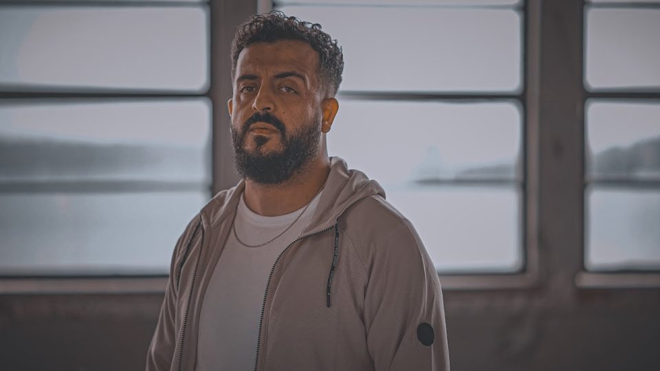 Velet - Duman Şarkı Sözleri