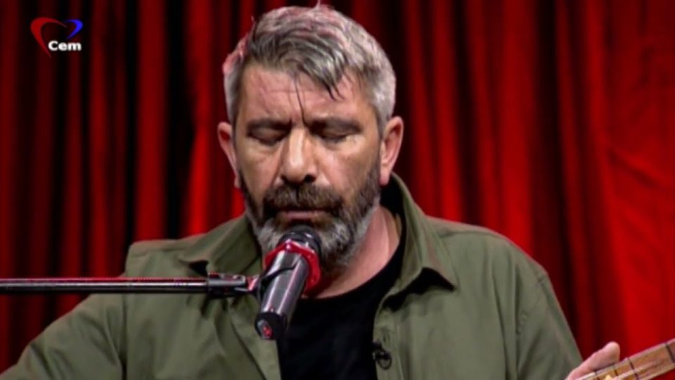 Ünal Fırat - Oğul Yar İçerden Şarkı Sözleri