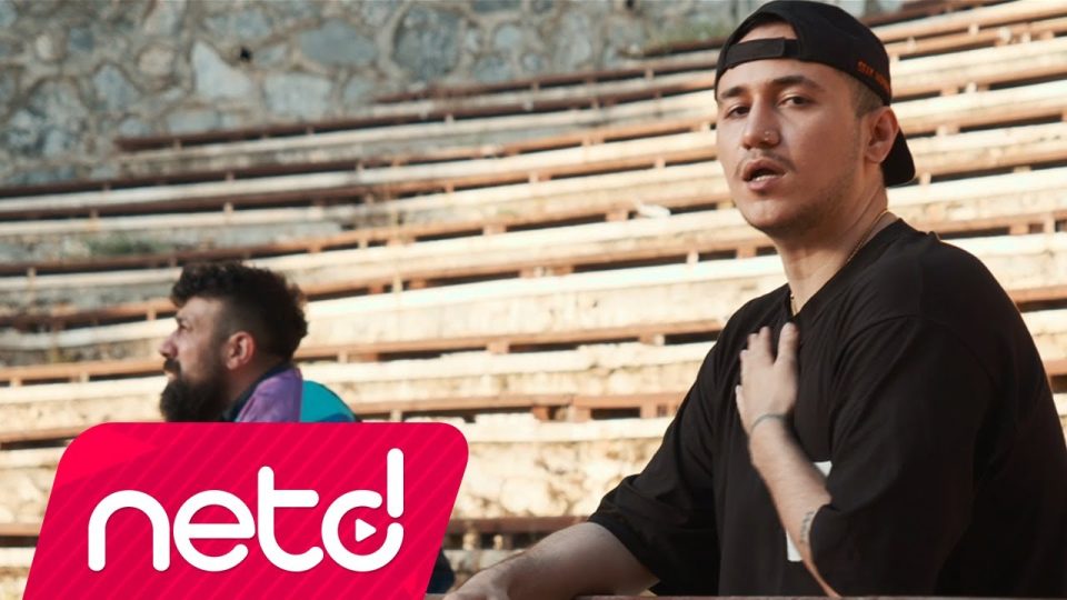 WEST GITA feat. OVERSIZE - Maske Şarkı Sözleri