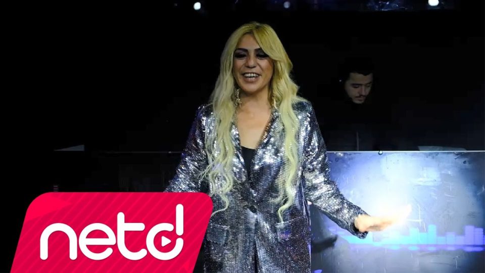 Azra Ateş - Gidene Naş Güle Güle