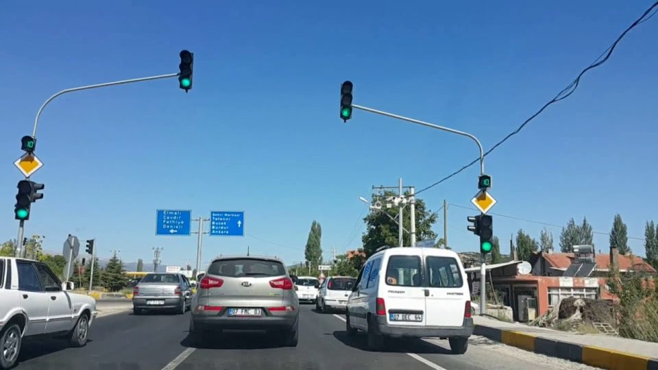 Korkuteli Şehiriçi Şehir Merkezi Korkuteli Yolları Gezi Tatil - 1/8