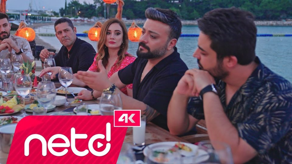 Mehmet Yenigün - Rakıya Düştük Dede Şarkı Sözleri