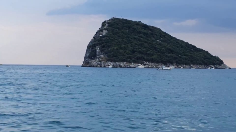 Antalya Topçam Piknik Alanı ada Manzarası