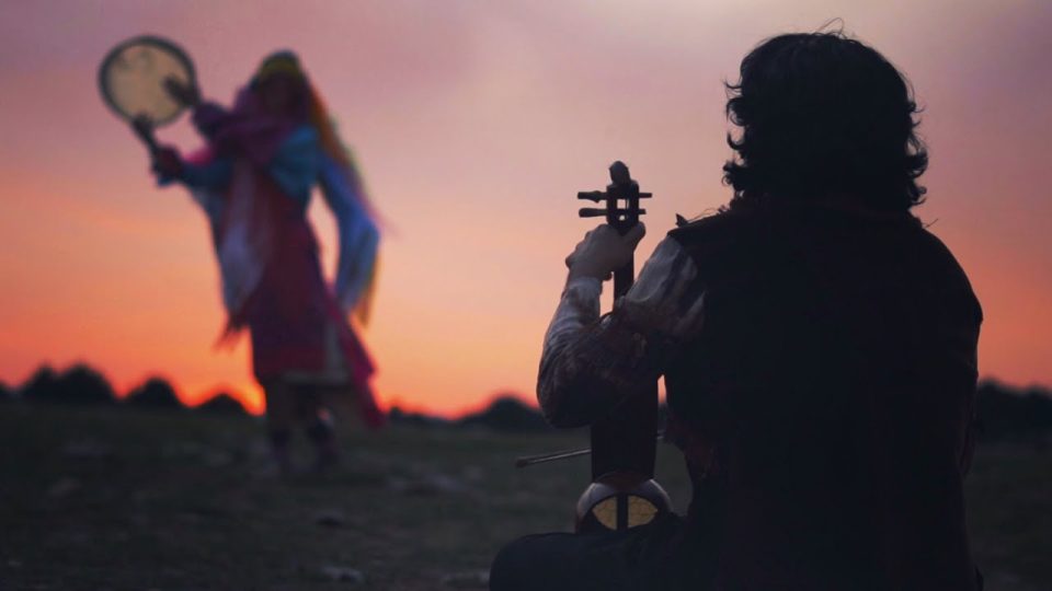 Uğur Önür - Anamas'ın Gedikleri Şarkı Sözleri