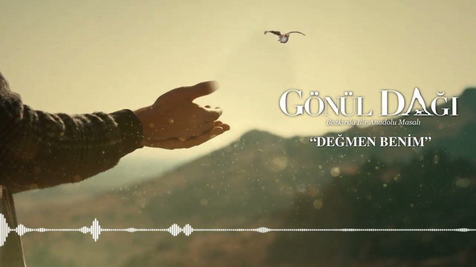 Hazal Çağlar - Değmen Benim Gamlı Yaslı Gönlüme Sözleri
