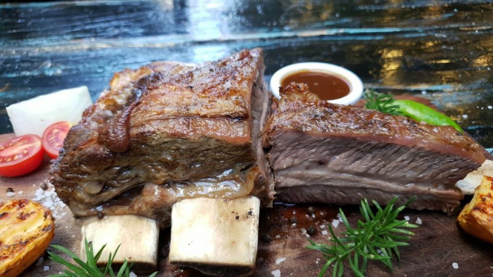 İşte efsane dana kaburga lezzeti ! Nasreddin Et ve Tandır Restaurant