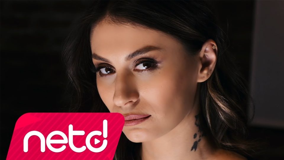 Ezgi Bıcılı - Karaftayım Şarkı Sözleri