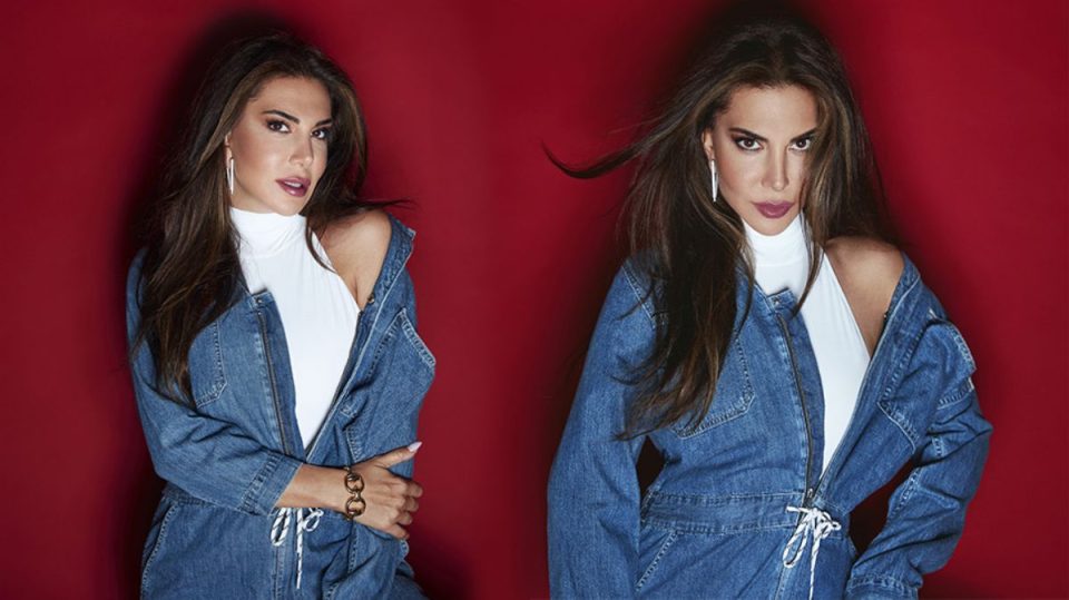 Ebru Yaşar - Alev Alev