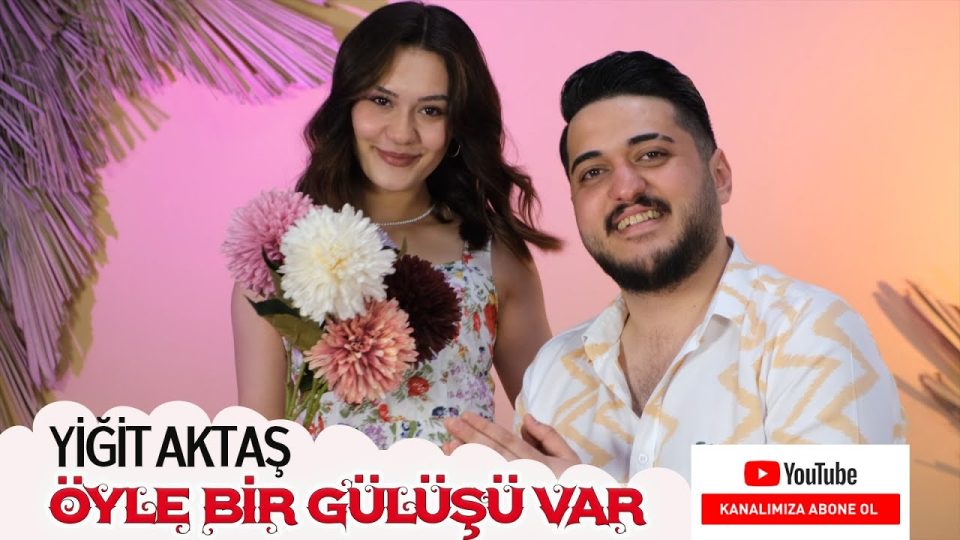 Yiğit Aktaş - Öyle Bir Gülüşü Var Şarkı Sözleri