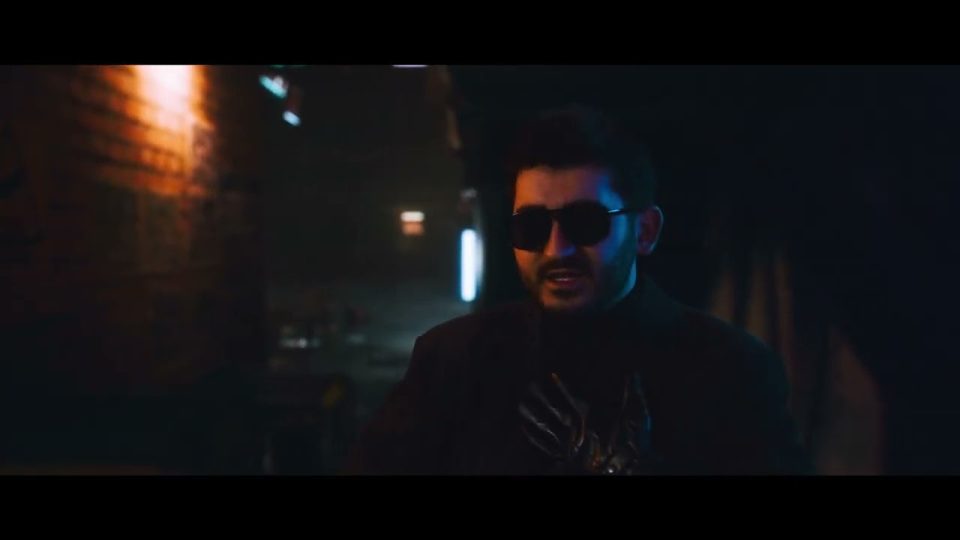 ASPOVA - SİYAH Şarkı Sözleri