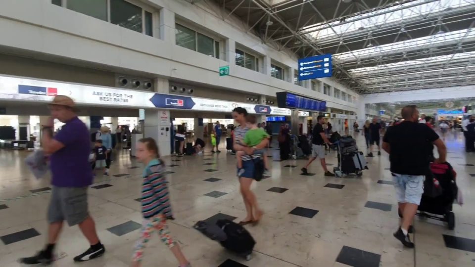 Antalya Airport Antalya Havaalanı İç Hatlar Havalimanı Gezi Tatil
