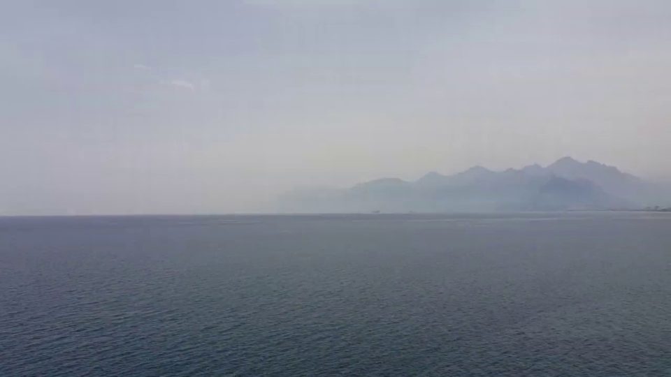 Antalya Atatürk parkı deniz manzarası ve yürüyüş yolu Antalya Tatil Gezi Tur