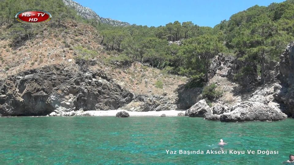 Adrasan Akseki Koyu doğal güzellikleri ve yaz manzaraları