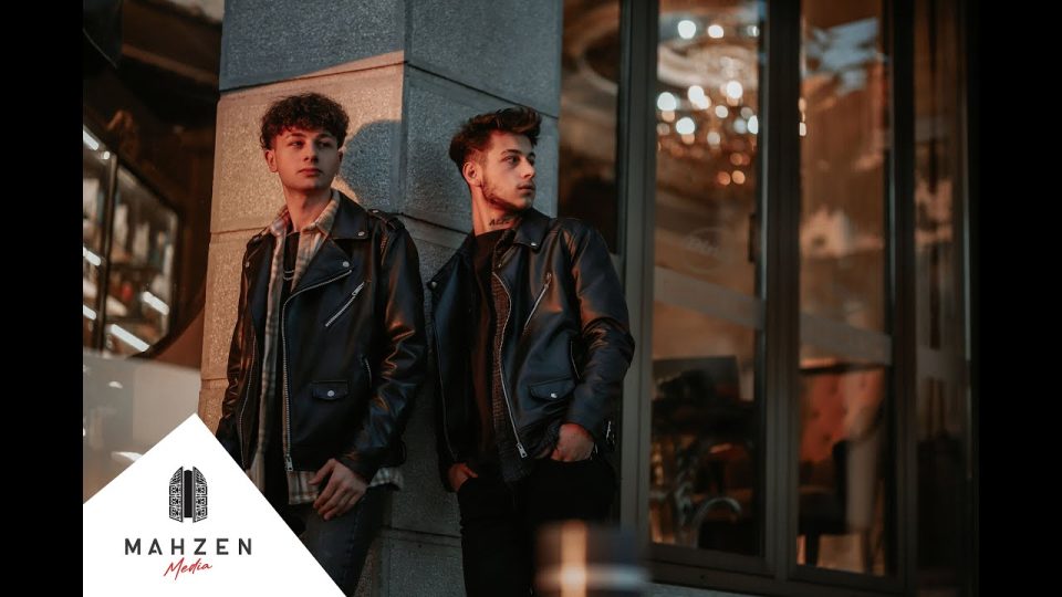 Alpi & Furkan - Başka Bedenler Şarkı Sözleri