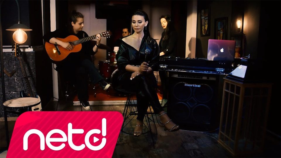 Sezgi - Bir Sebepten Şarkı Sözleri