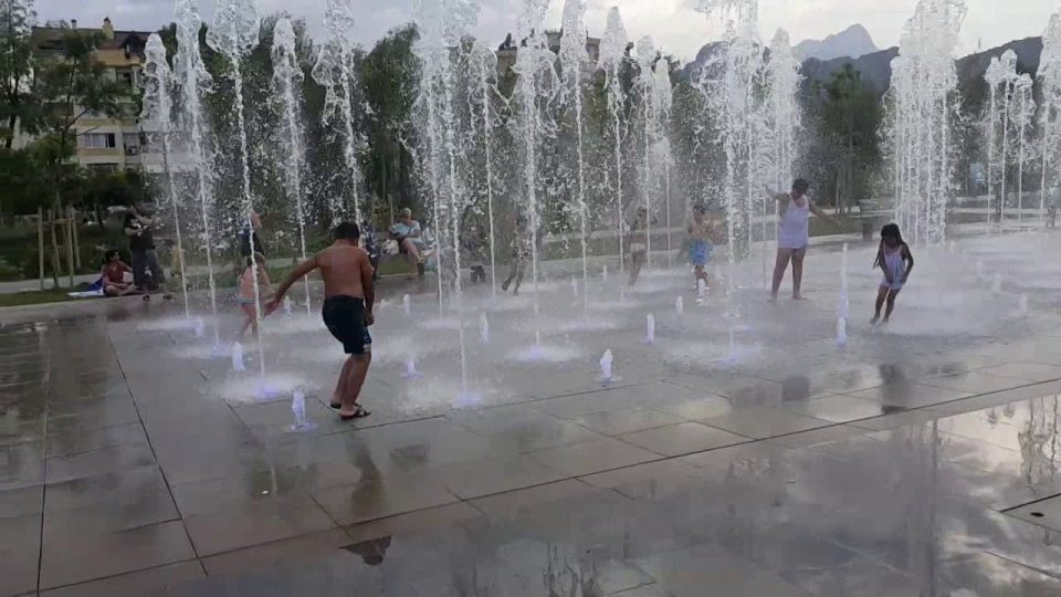 Yeni Boğaçayı Parkında Yürüyüş Antalya Gezi Tatil - 1/8