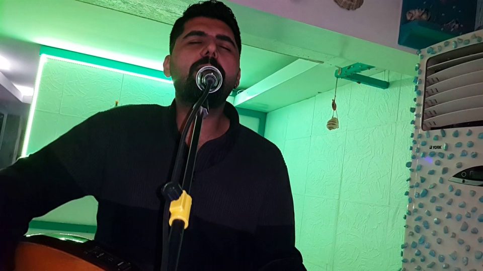 Ali Ayşeyi Seviyor - Barlas / Müptela Balık Meyhanesi 05462779910