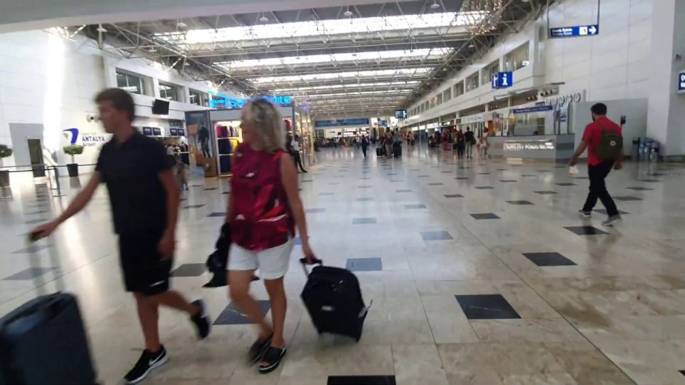 Antalya Airport - Antalya Havaalanı İç Hatlar Terminali Antalya Gezi Tatil