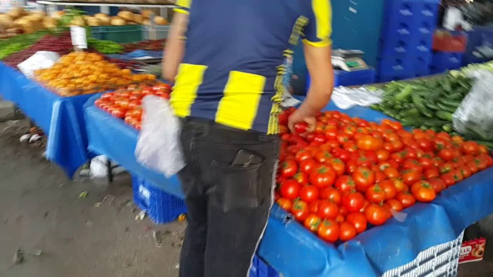 İşte Meşhur Çarşamba Pazarı Antalya 1/4