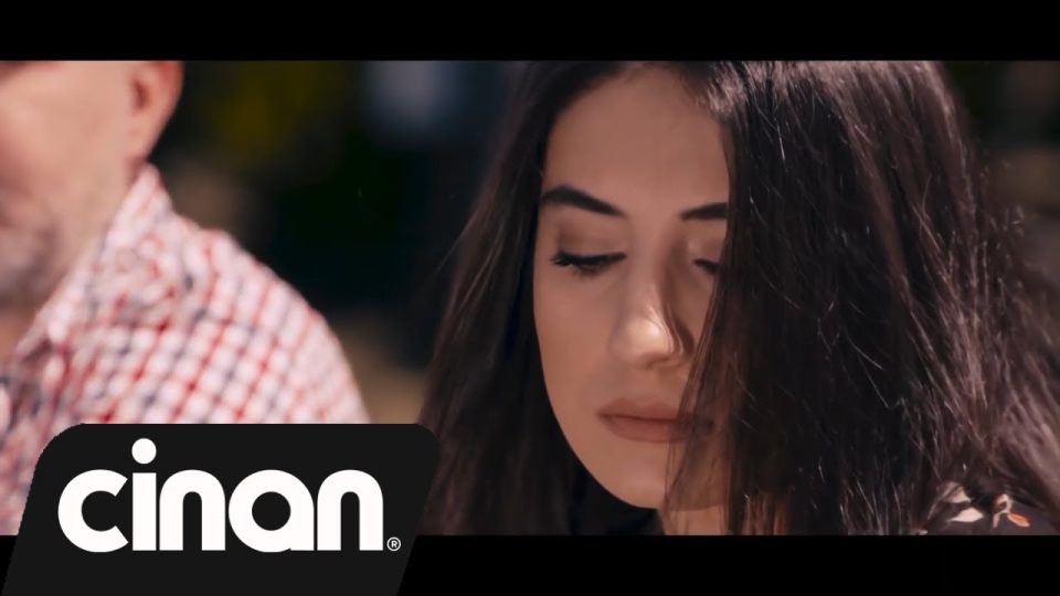 Sinan İngenç & Büşra Çimen - Yanma Gönlüm