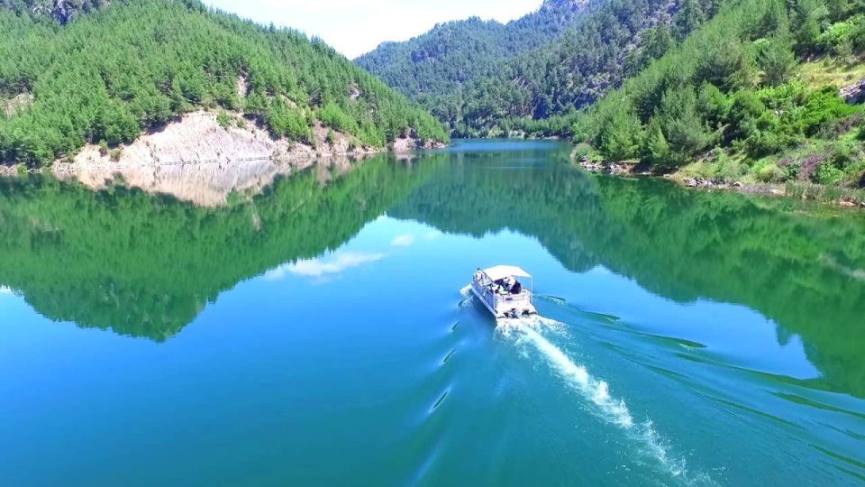 Antalya Isparta Karayolu Gölbaşı Restaurant Harika Manzara Doğal Güzellikler Karacaören Barajı