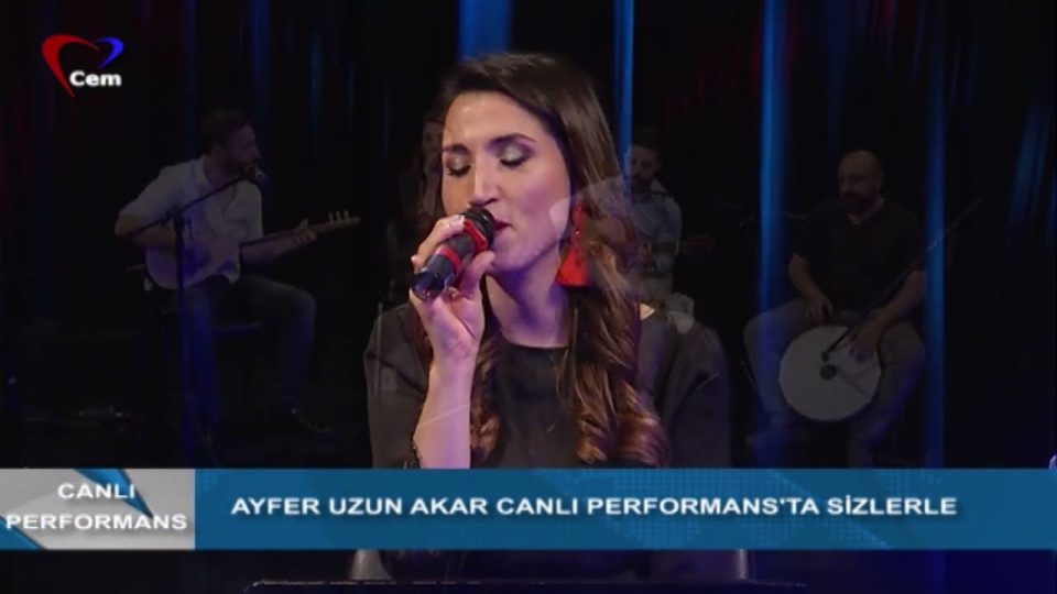 Ayfer Uzun Akar - Karanfil Eker Misin Şarkı Sözleri