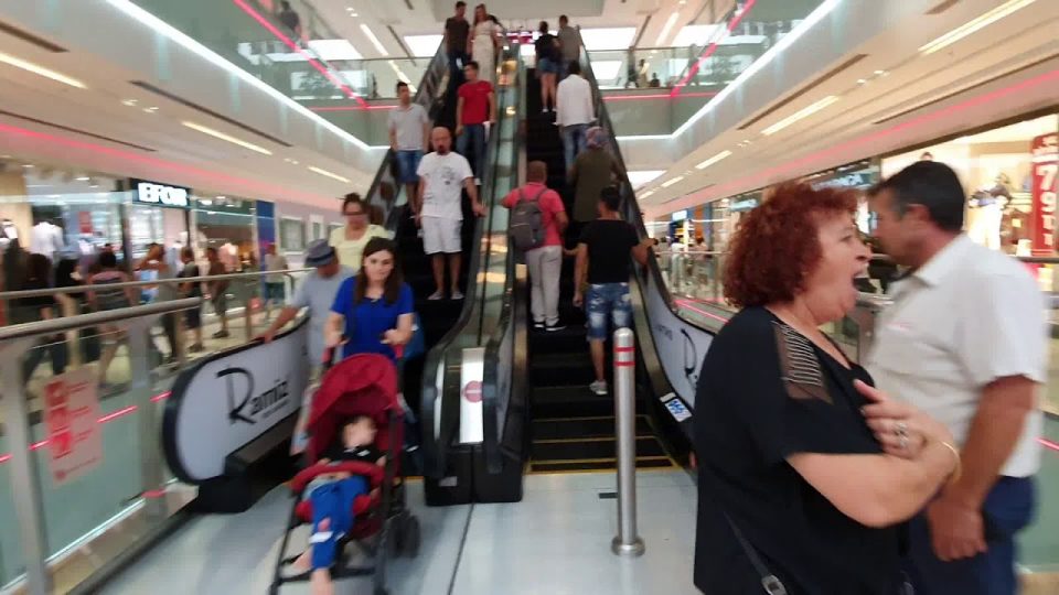 Markantalya AVM Mağazaları Dolaşın - Antalya Gezi Tatil - 9/20
