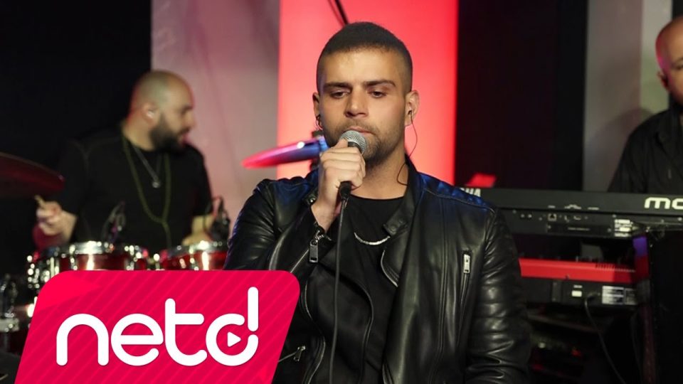Uğur Etiler - Güldüm Bugün Şarkı Sözleri