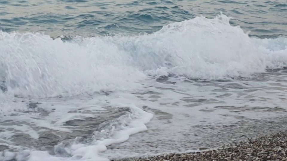5 Dakika Dalga Seslerini Dinle - Antalya Konyaaltı Plajı Huzur Molası