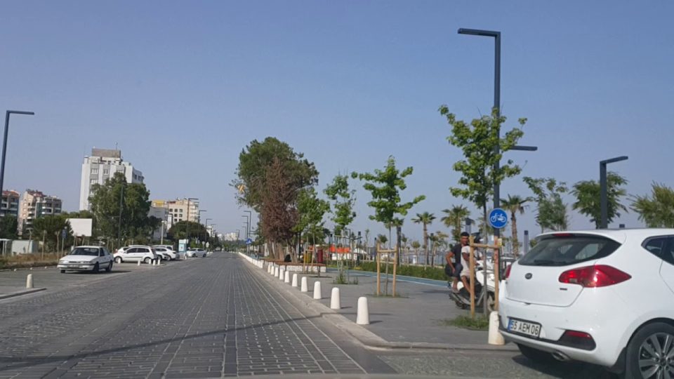 Konyaaltı Sahil Yolu Antalya Şehir Merkezi - Antalya Gezilecek Yerleri