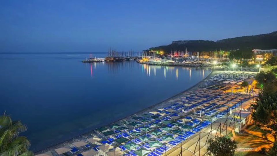 Kemer Tatil Yerleri - Holiday in Kemer Tekirova Adrasan Olimpos Çıralı Gezilecek Yerler