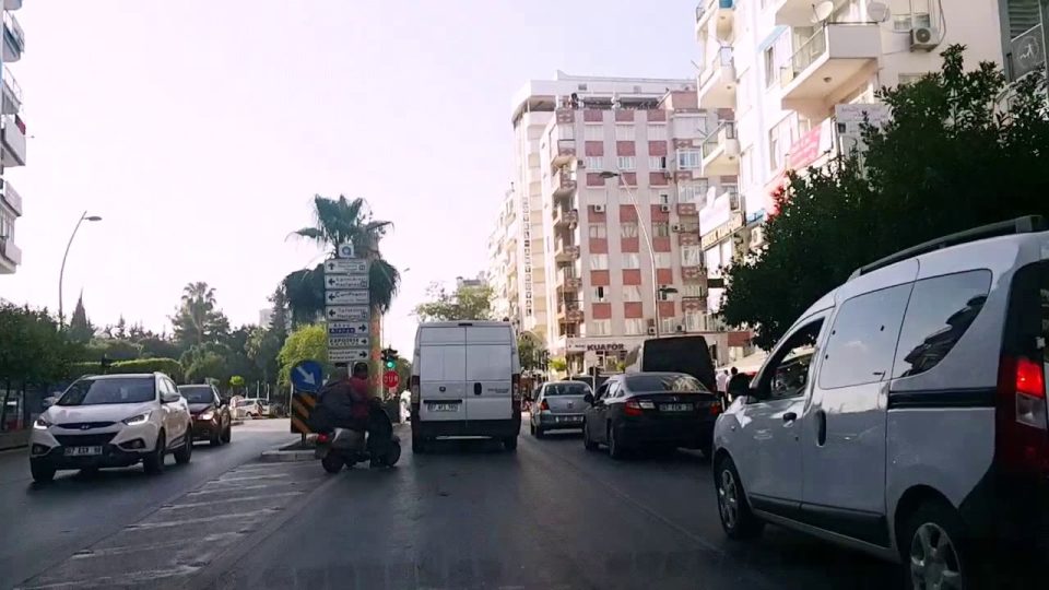 Güllük (Anafartalar) Cd. Vatan Bulvarı Çallı Antalya Şehir Merkezi 2/6