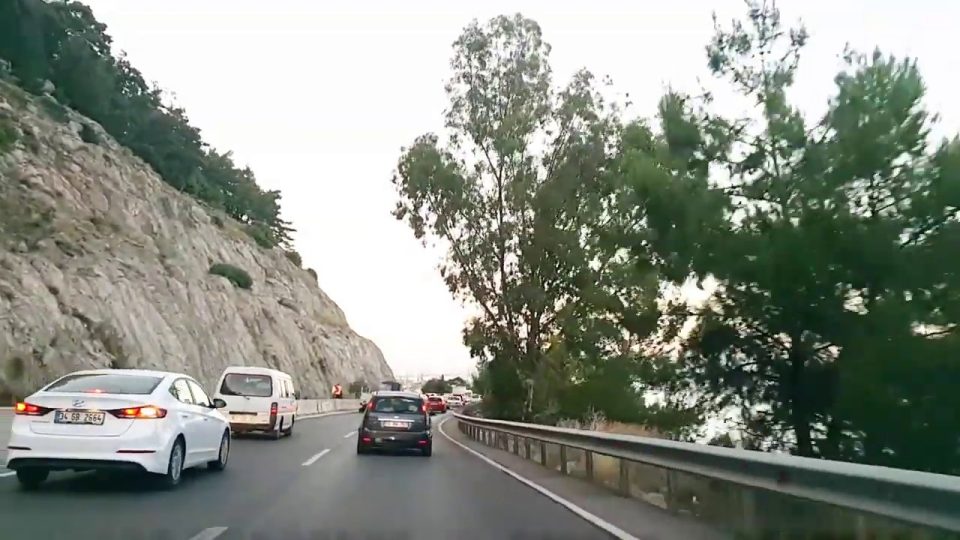 Kemer Antalya Yolu 3/4