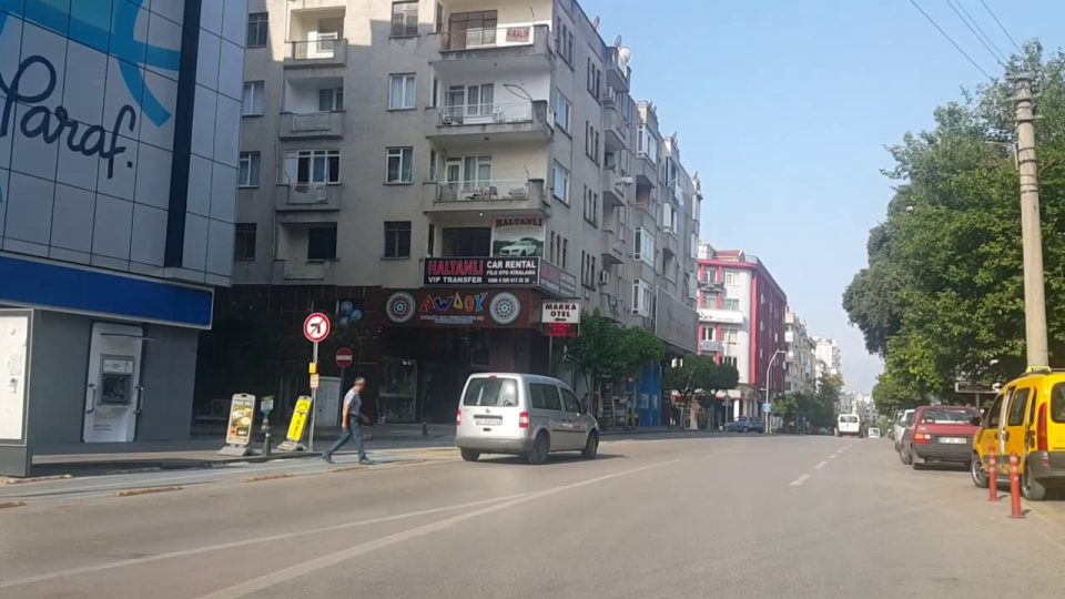 Milli Egemenlik Teomanpaşa Cad. Konyaaltı Beach Park Varyant Yolu 1/8