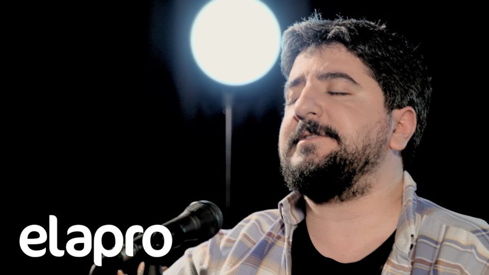 Ünal Dursun - GÖKYÜZÜNDE BÖLÜK BÖLÜK TURNALAR Şarkı Sözleri