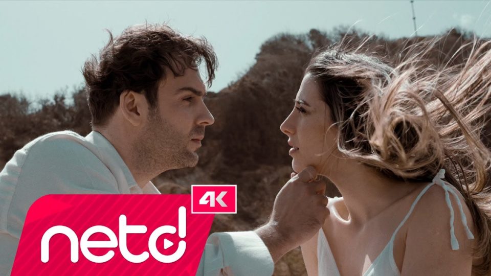 Lara Çayan & Cem Adrian - Sevme Beni Şarkı Sözleri