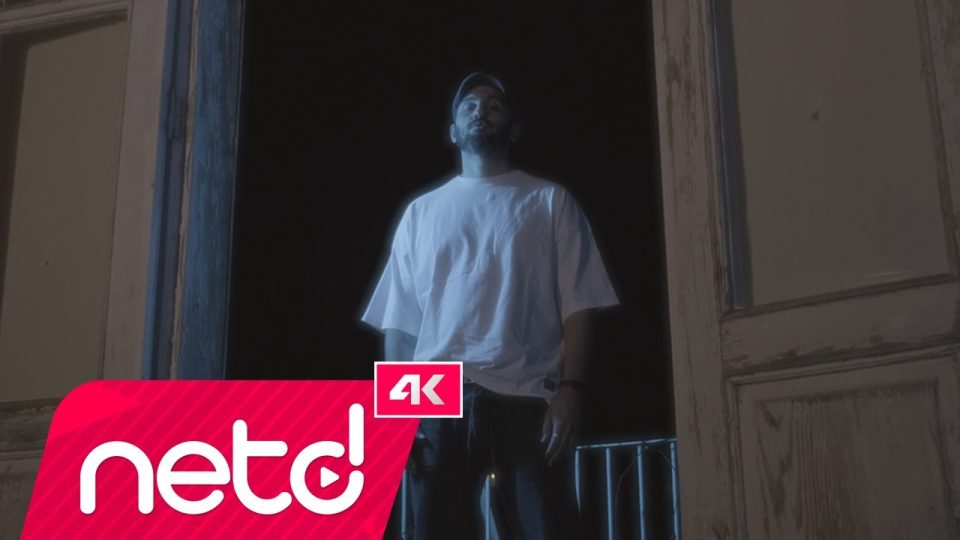 Arslantürk - Çok Üzgünüm Şarkı Sözleri