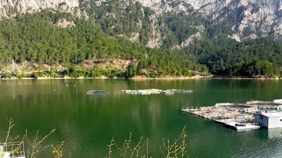 Gölbaşı Restaurant Karacaören 2 Barajı Antalya - Isparta Karayolu