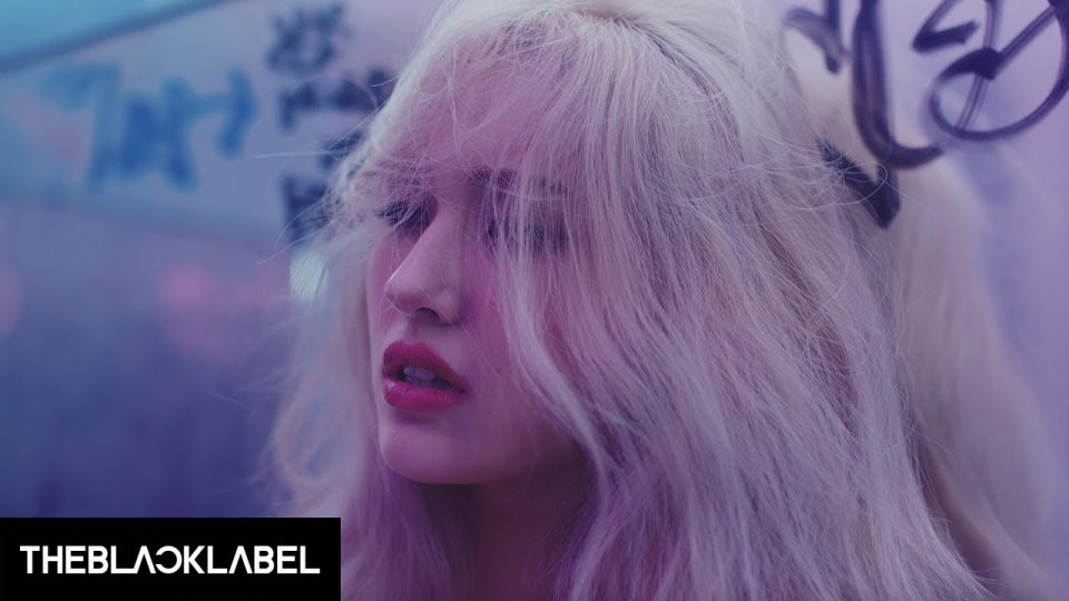 SOMI DUMB DUMB Lyrics