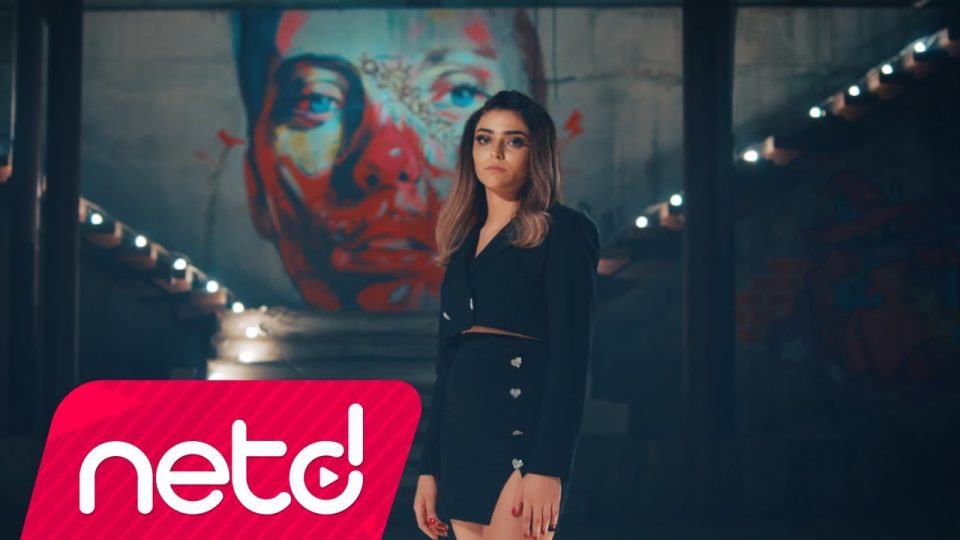 Ahsen Almaz - Yaksınlar Şarkı Sözleri