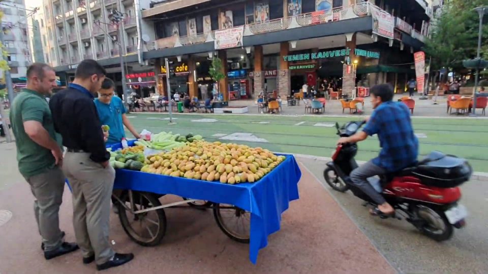Antalya Kapalı Yol Şarampol Caddesi - Antalya Şehir Merkezi Gezi Tatil - 2/9