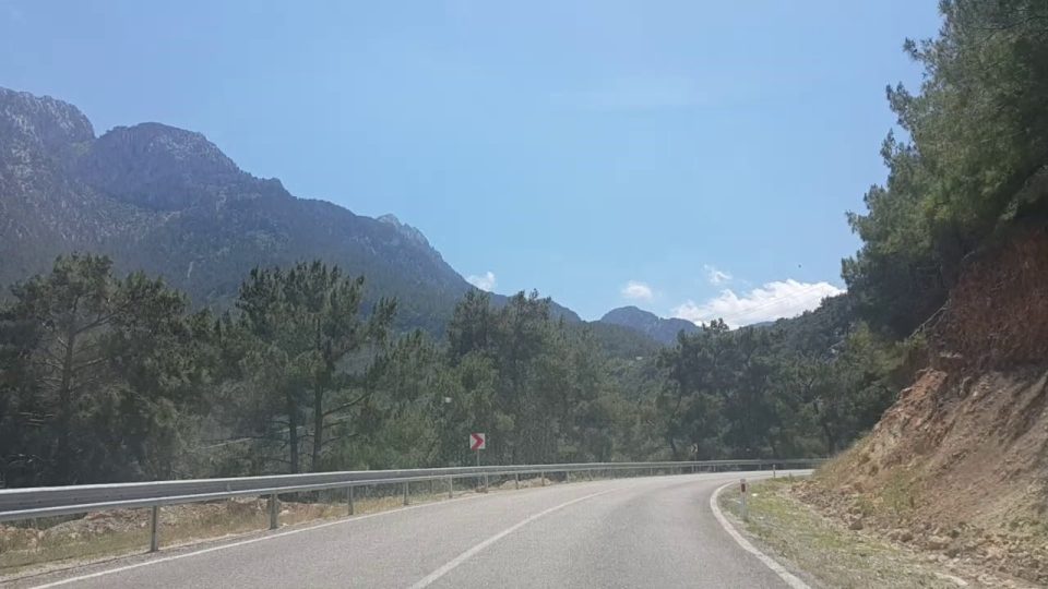 Altınyaka Yolu Antalya Gezilecek Yerler Tatil - 8/12