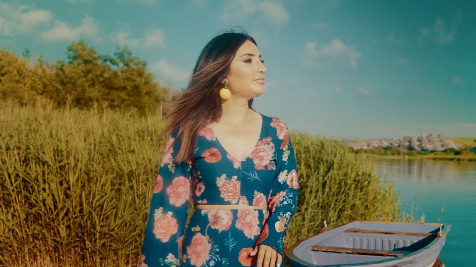 Aysel Aydoğan Gülme Emi Şarkı Sözleri