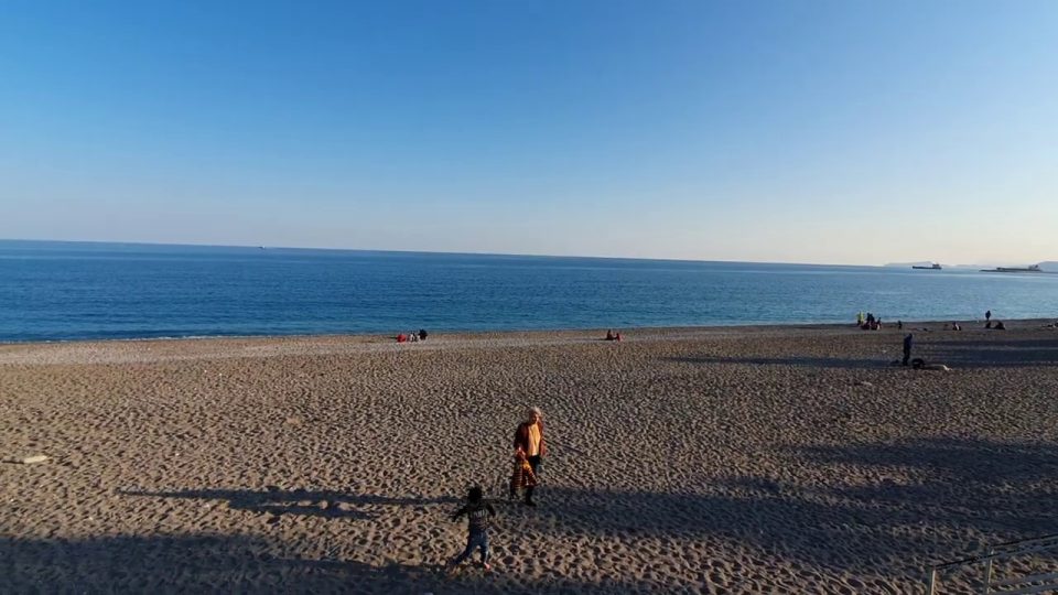 Konyaaltı Sahil Yolu Deniz Manzarası Antalya Gezilecek Yerleri