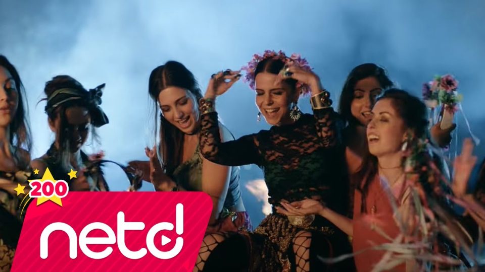 Simge - Miş Miş Şarkı Sözleri