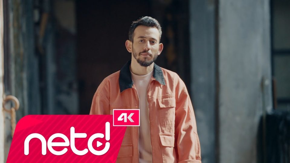 Eglo G - Çatı Katı Şarkı Sözleri