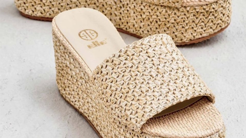 Bayan Terlik Çeşitleri 2019 Kadın Moda Bayan Giyim Sandalet Modelleri Markaları