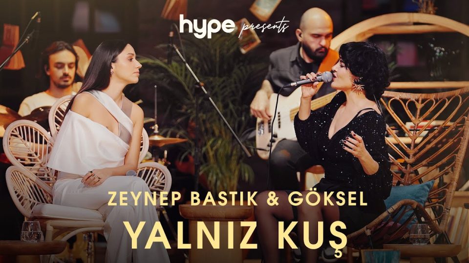 Yalnız Kuş  Şarkı Sözleri (Akustik) - Zeynep Bastık
